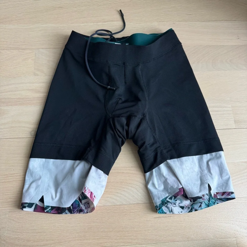 Lululemon El Current Board Shorts Mens 32‎ Lined Palms From Below White